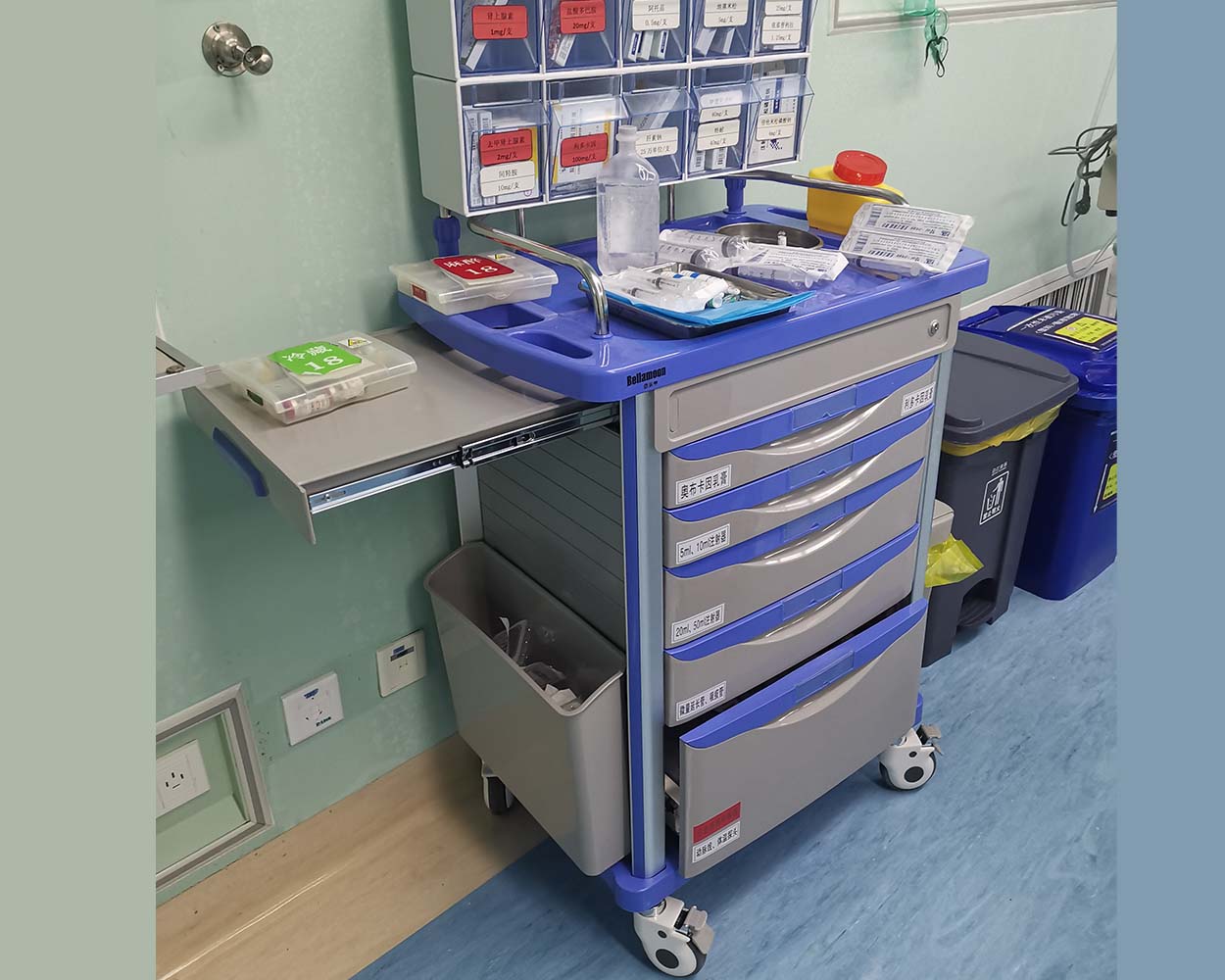 Projekt für Krankenpflegeausrüstung im Zhongshan-Krankenhaus